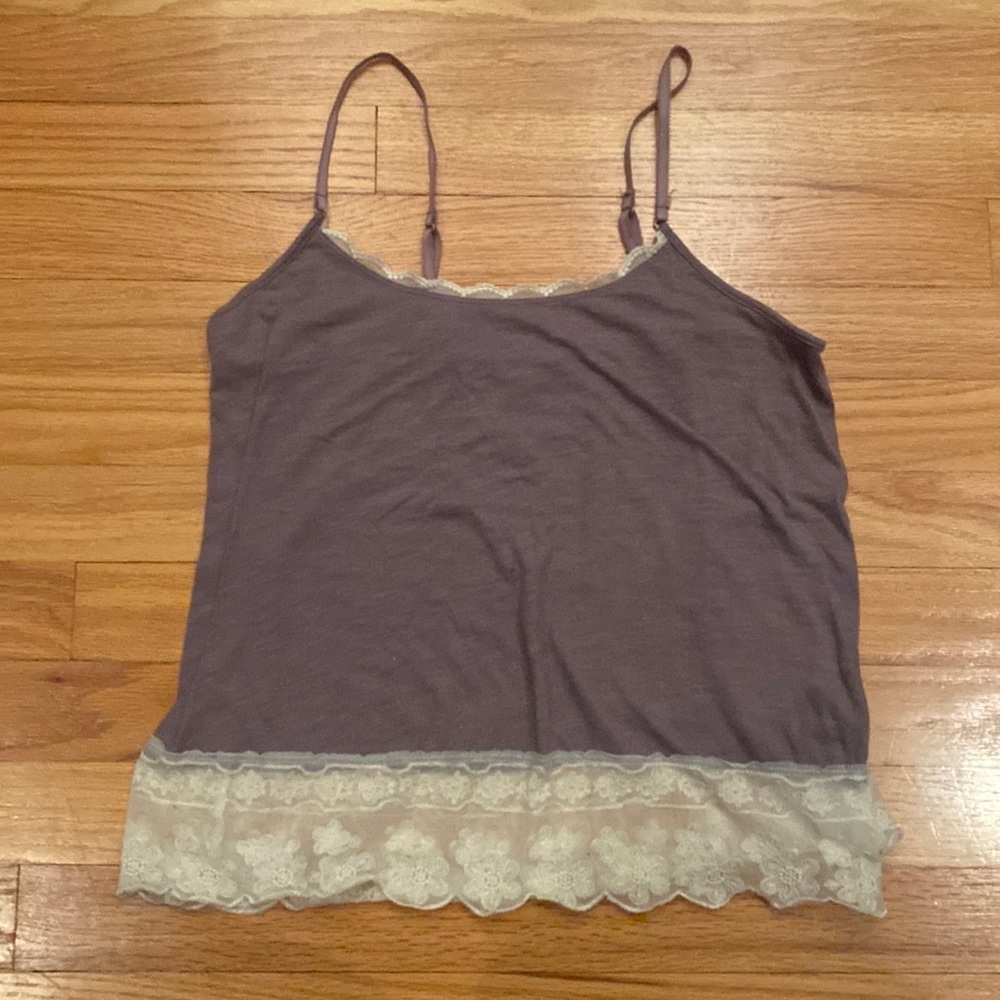 American Eagle lace top